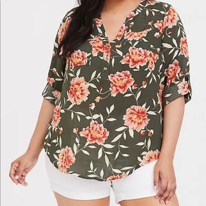 Torrid green and pink floral blouse size 00